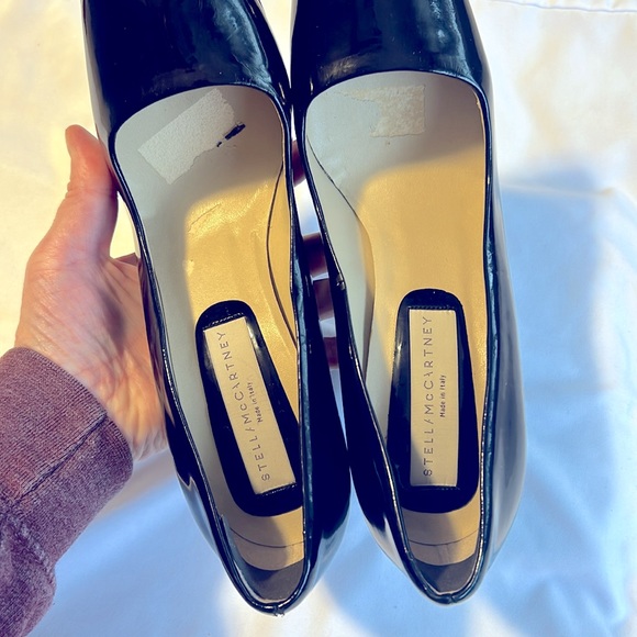 Stella McCartney Vegan Patent Leather Pumps - Picture 6 of 10